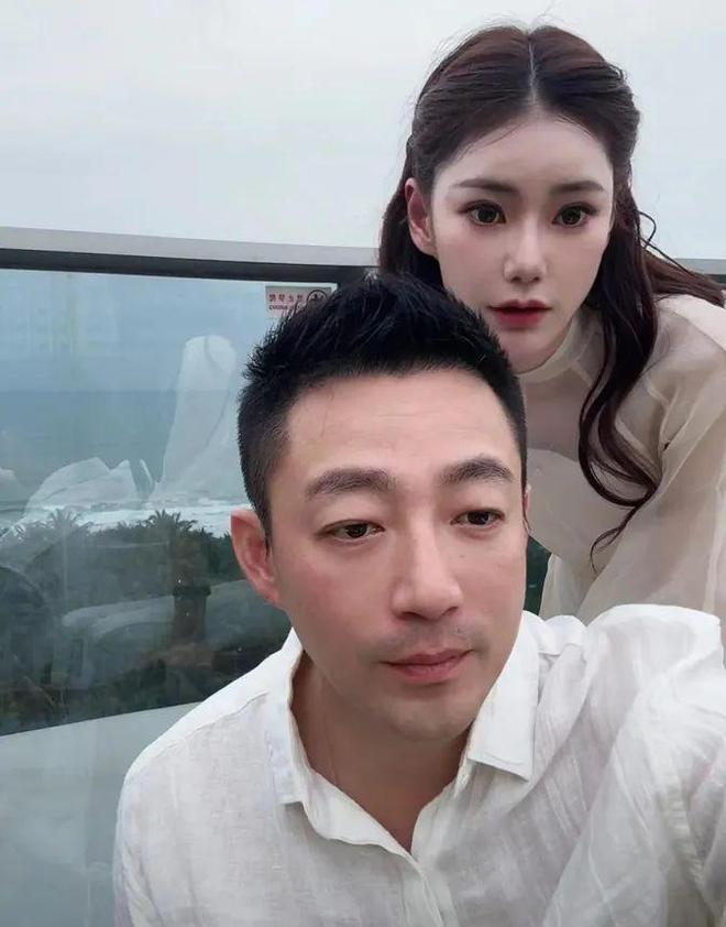 收藏千万名鞋她私下穿搭还很讲究OG真人大S戴27万珍珠项链(图5)