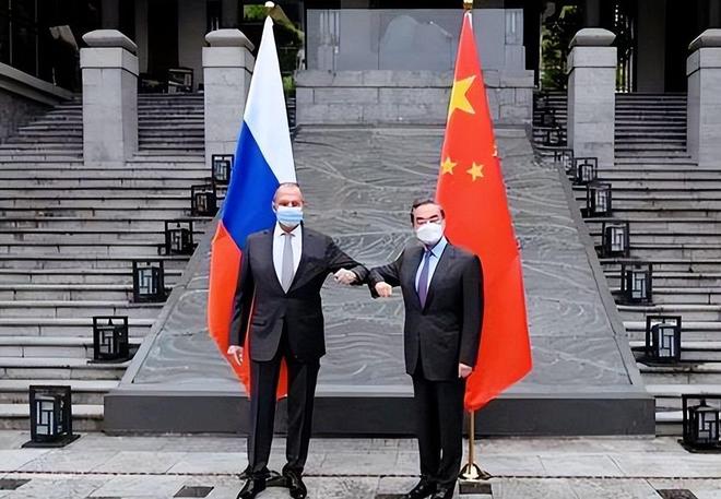 向俄输送火药话音未落中方反将三军OG视讯普京刚遇刺杀乌方称中国(图10)